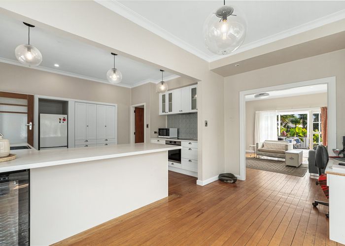  at 174 Kaitemako Road, Welcome Bay, Tauranga, Bay Of Plenty