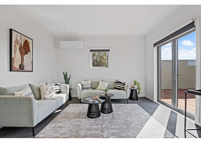  at 2/71 Pages Road, Linwood, Christchurch