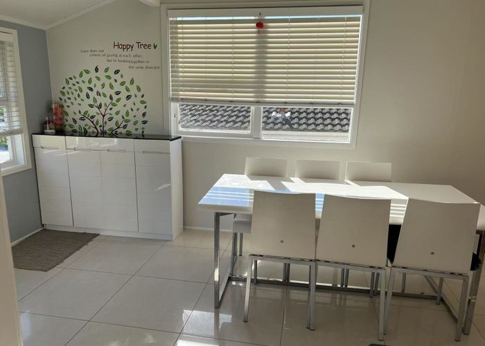  at 11 Velma road, Hillcrest, North Shore City, Auckland