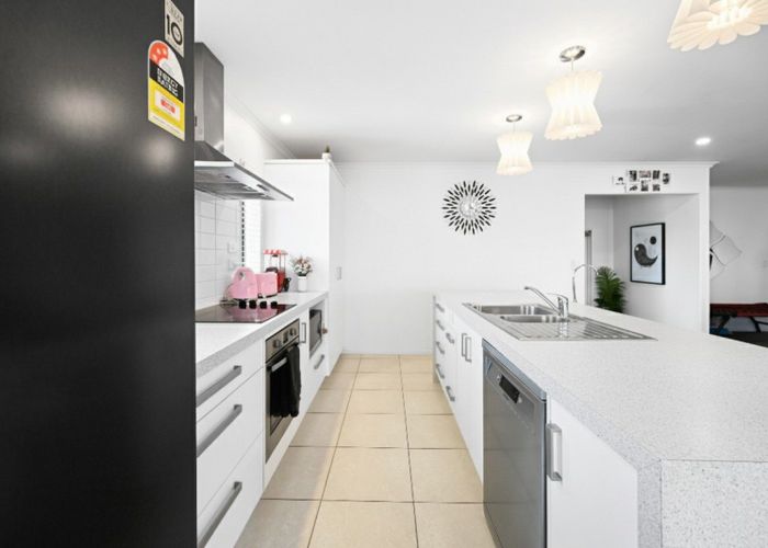  at 56 Farnborough Drive, Grandview Heights, Hamilton, Waikato