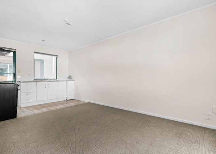  at 1/444 Mount Eden Road, Mount Eden, Auckland City, Auckland