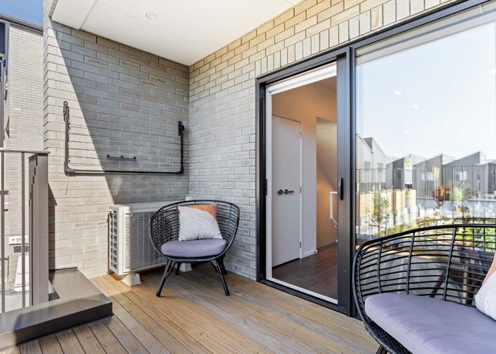  at 4/28 Westgate Drive, Westgate, Waitakere City, Auckland