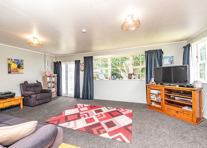  at 27 Ward Street, Aramoho, Whanganui