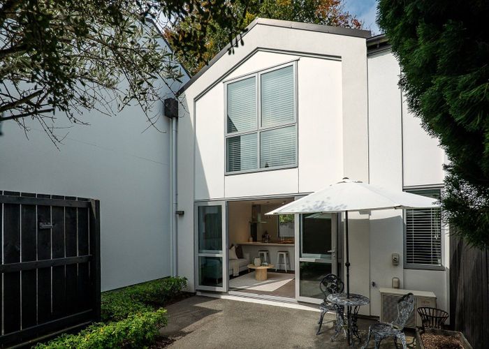  at 4/160 Rossall Street, Merivale, Christchurch City, Canterbury