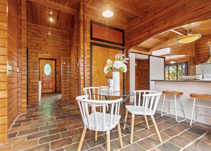  at 58 Francis Curtis Avenue, Blockhouse Bay, Auckland