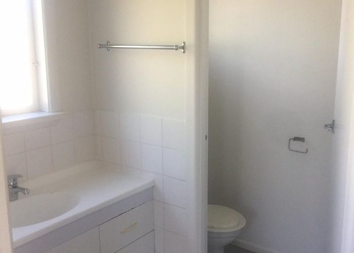  at 1/25 Caulton St , Saint Johns, Auckland City, Auckland