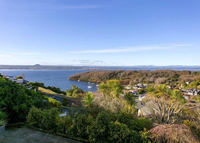  at 27 Te Urunga Place, Acacia Bay, Taupo, Waikato