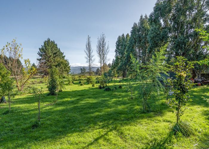  at 38 Clifton Avenue, Carterton