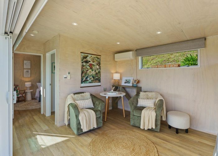  at 33A Hicks Crescent, Waikanae Beach, Waikanae