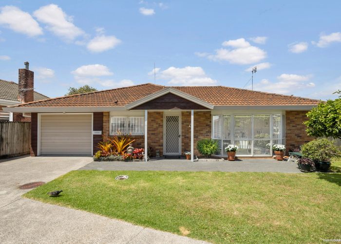  at 1/843 Manukau Road, Royal Oak, Auckland