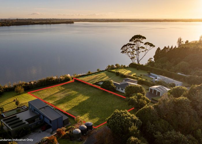  at 206 Ranginui Road, Welcome Bay, Tauranga, Bay Of Plenty