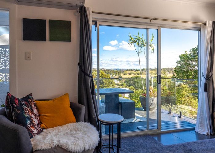  at 5 Wellington Road, Surfdale, Waiheke Island