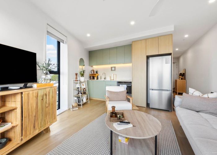  at 306/2 Finch Street, Morningside, Auckland City, Auckland