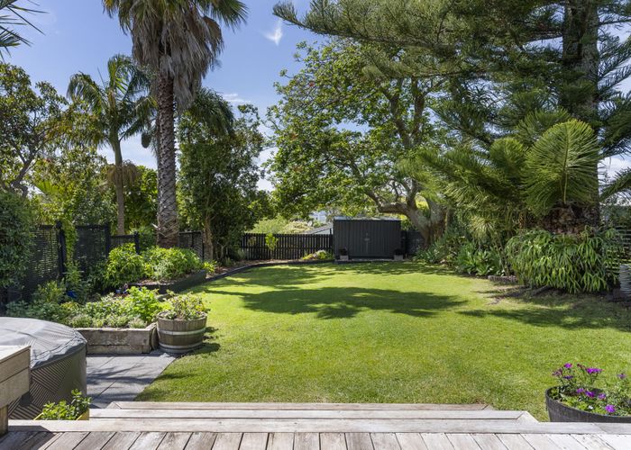  at 29 Finch Street, Morningside, Auckland