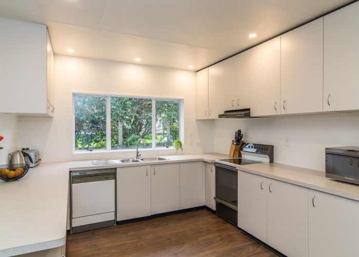  at 469 Te Moana Road, Waikanae
