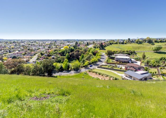  at 22C Churchill Drive, Taradale, Napier
