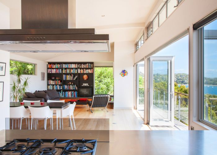  at 25 Queens Drive, Oneroa, Waiheke Island