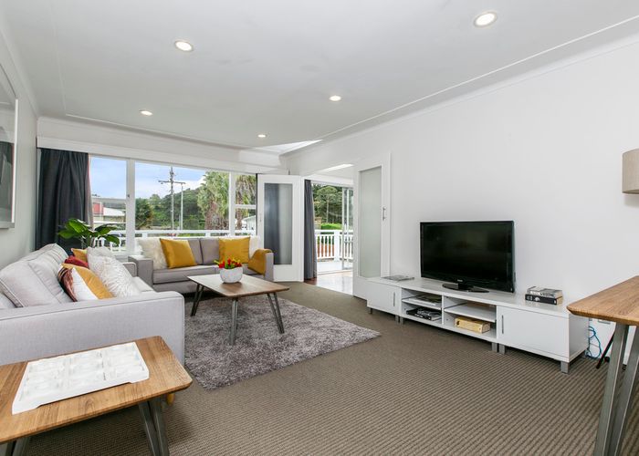  at 7A Lowtherhurst Road, Massey, Auckland