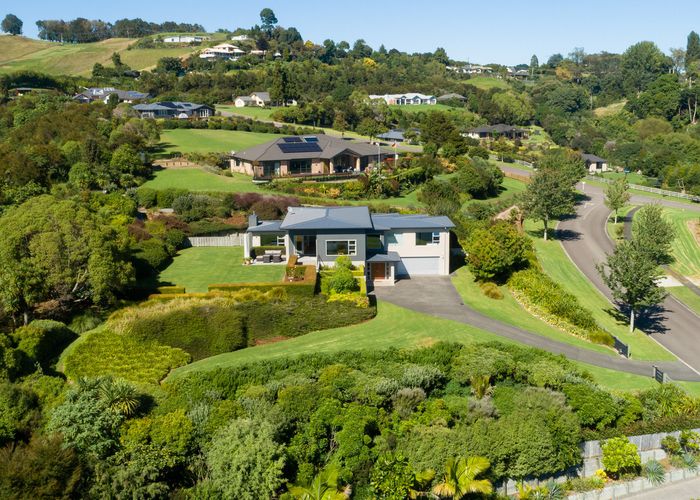  at 6 Orakei Place, Welcome Bay, Tauranga