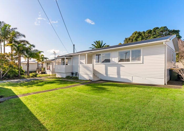  at 251 Rangatira Road, Beach Haven, North Shore City, Auckland