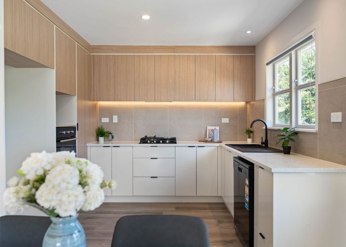  at 10 Lynn Place, Otara, Manukau City, Auckland