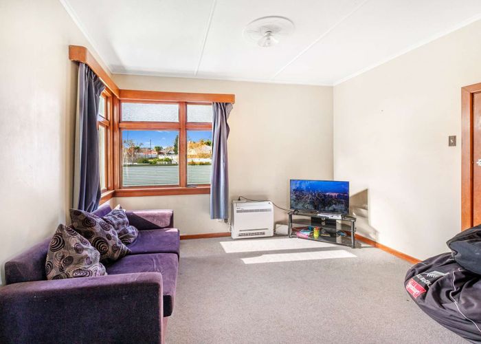  at 7 Oxford Street, Gore, Gore, Southland