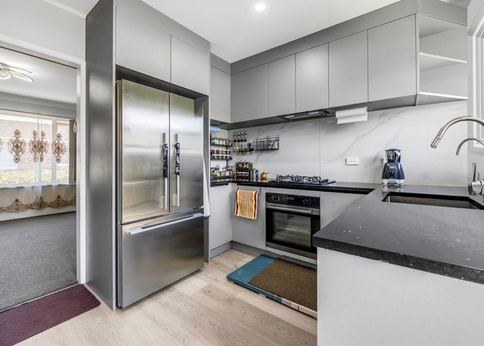  at 3/11 Waipuna Road, Mount Wellington, Auckland City, Auckland