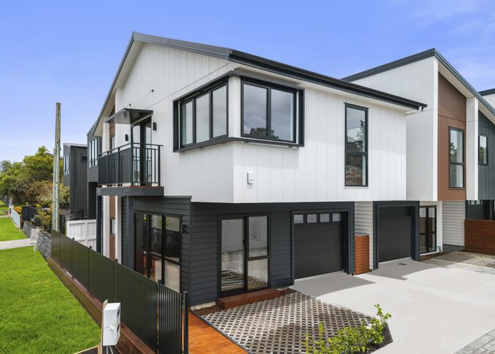  at Lot 3/49 Neil Ave, Te Atatu Peninsula, Waitakere City, Auckland