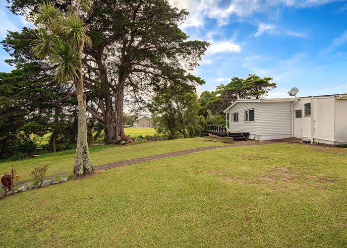  at 15 Bethells Road, Waitakere, Waitakere City, Auckland