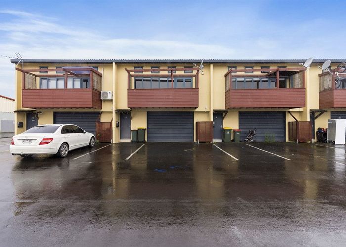  at 17/255 Browns Road, Manurewa, Auckland
