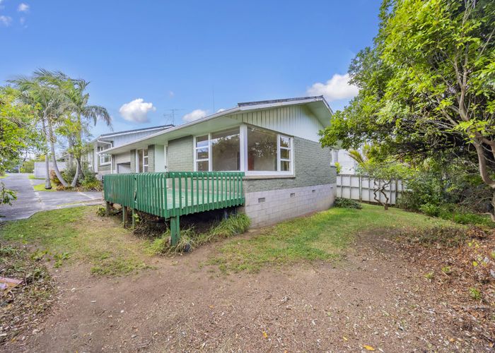  at 3/15 Dodson Avenue, Milford, Auckland