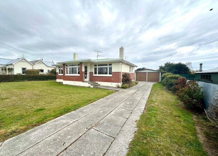  at 1 Anderson Street, Stirling