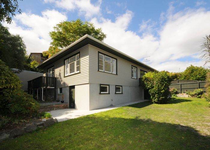  at 3 Sunvale Terrace, Cashmere, Christchurch