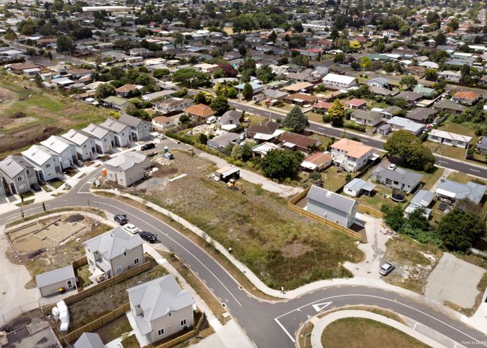  at 15 Warbler Crescent, Papakura, Papakura