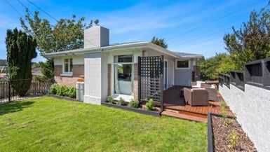  at 94 Centennial Avenue, Helensburgh, Dunedin