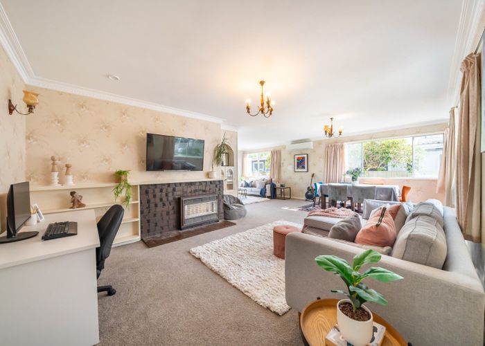  at 6 Cruickshank Road, Clouston Park, Upper Hutt, Wellington