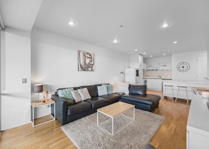  at 610/18 Beach Road, City Centre, Auckland City, Auckland