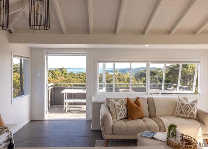  at 1 Gulf Place, Palm Beach, Waiheke Island