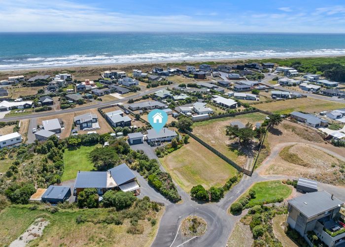  at 9 Via Aroha, Waitarere Beach, Horowhenua, Manawatu / Whanganui