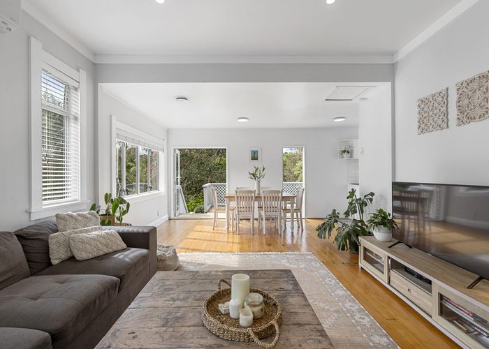  at 1/76 Glendale Road, Glen Eden, Auckland