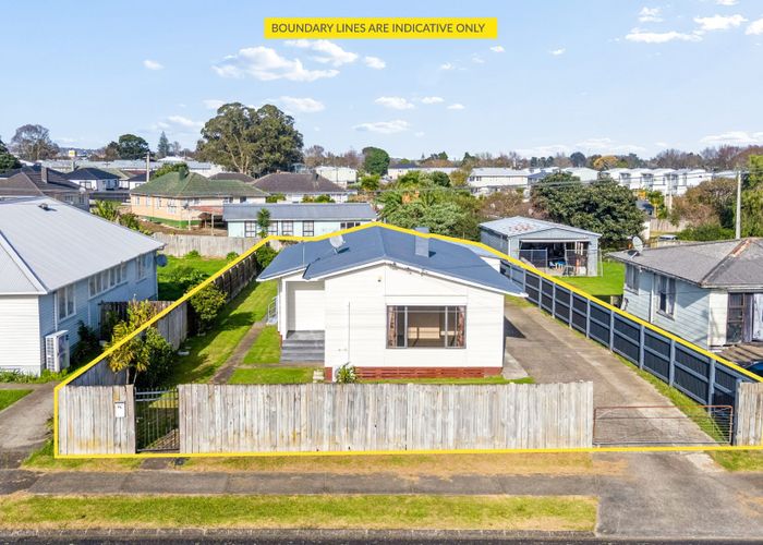  at 33 Pearl Baker Drive, Otara, Manukau City, Auckland