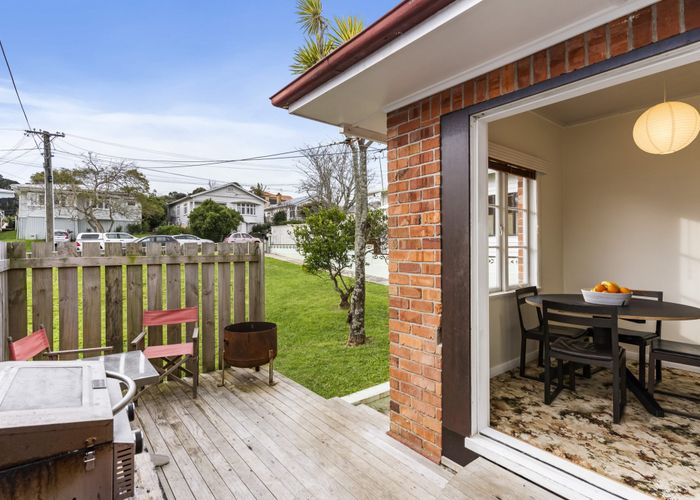  at 24 Highland Road, Mount Albert, Auckland