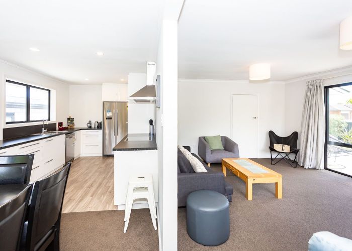  at 402 Ilam Road, Bryndwr, Christchurch City, Canterbury