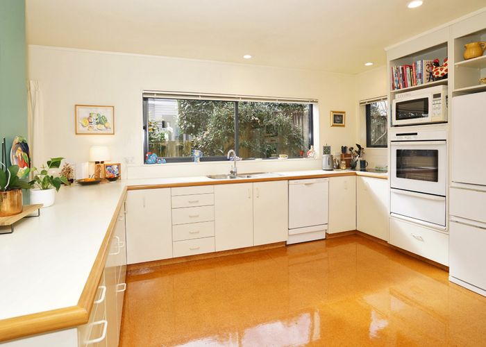  at 66 Sandwich Road, St Andrews, Hamilton