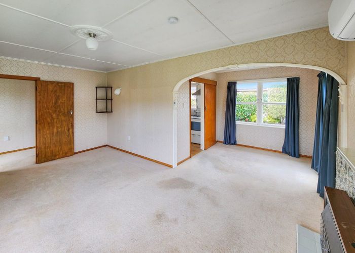  at 30 Karamu Crescent, Wainuiomata, Lower Hutt, Wellington