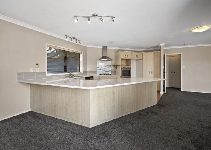  at 1 Daniel Place, Kelvin Grove, Palmerston North