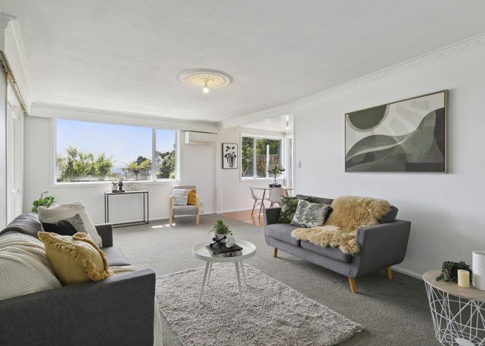  at 6 Brooker Grove, Newlands, Wellington