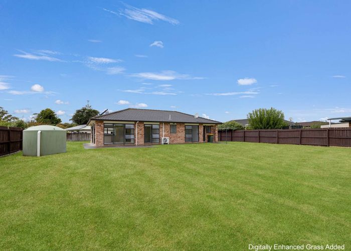  at 19 Aitkenhead Court, Parakai, Helensville