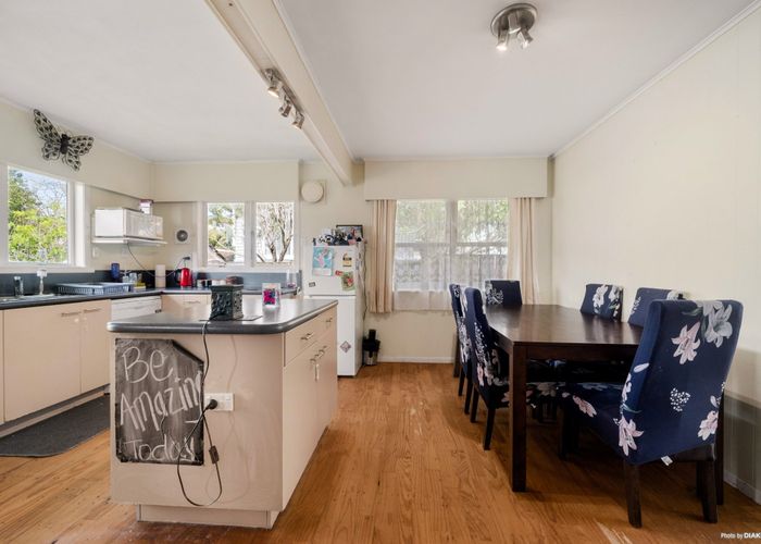  at 46 Lingfield Street, Glenfield, North Shore City, Auckland