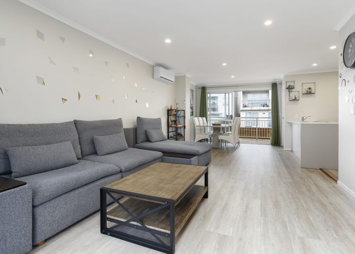  at 28 Joseph Street, Flat Bush, Auckland